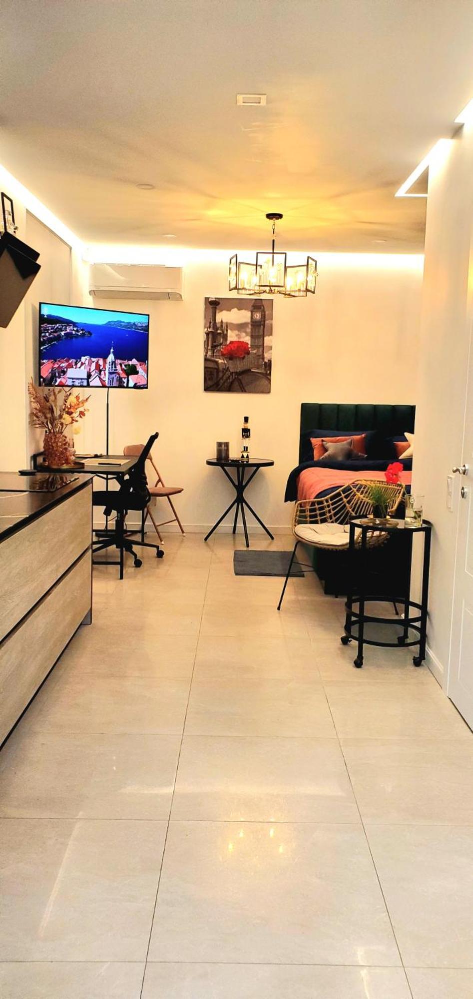 Apart-Terrace On Baker Street Lviv Exterior photo
